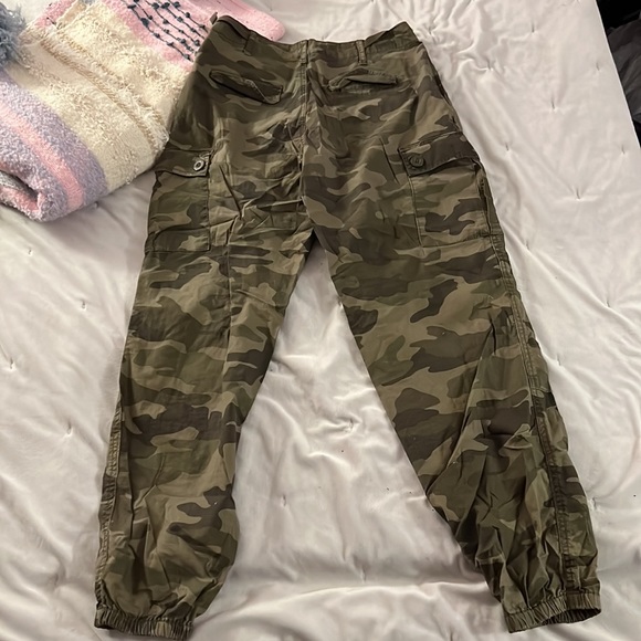 Cargo Pants - Picture 4 of 4